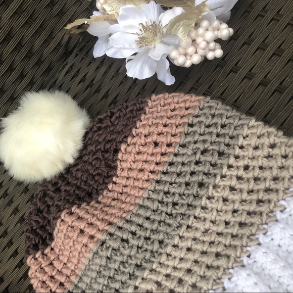 Neutral Color Block Beanie - Picture 2 of 7